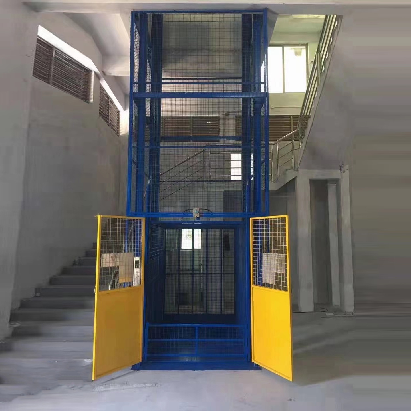 液壓升降機(jī)的升降速度是多少？